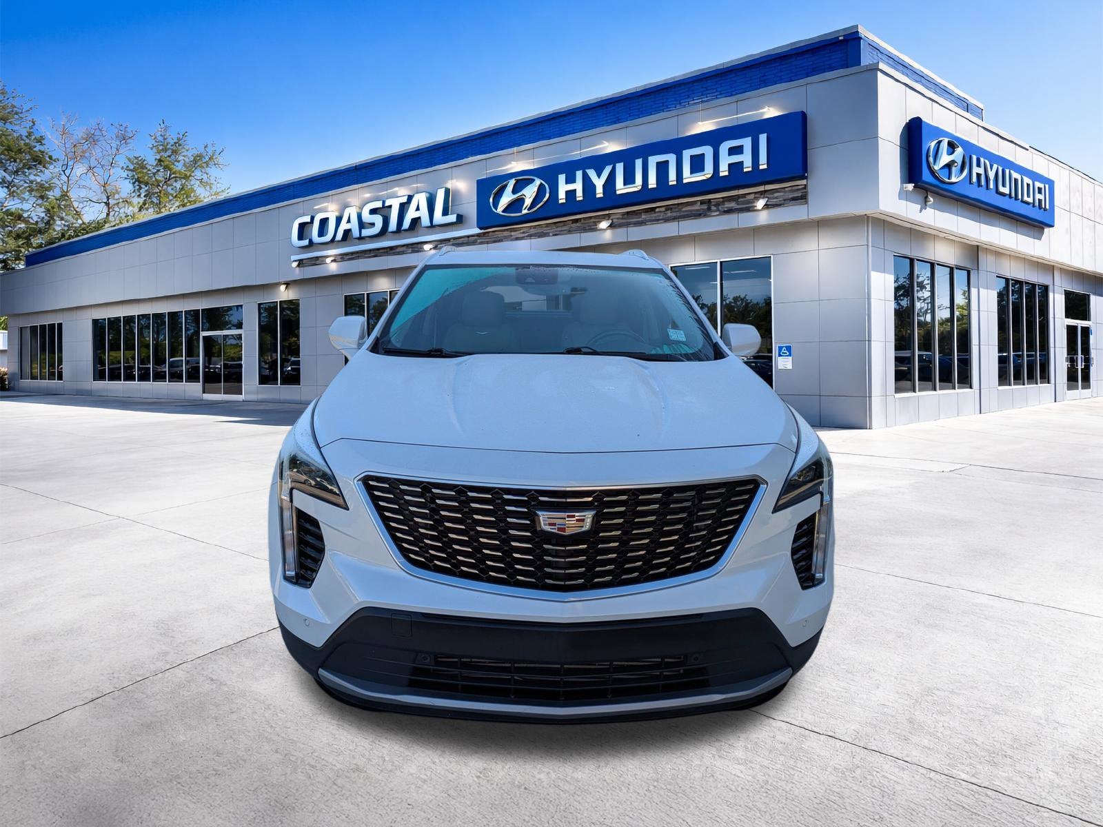2019 Cadillac XT4 FWD Premium Luxury