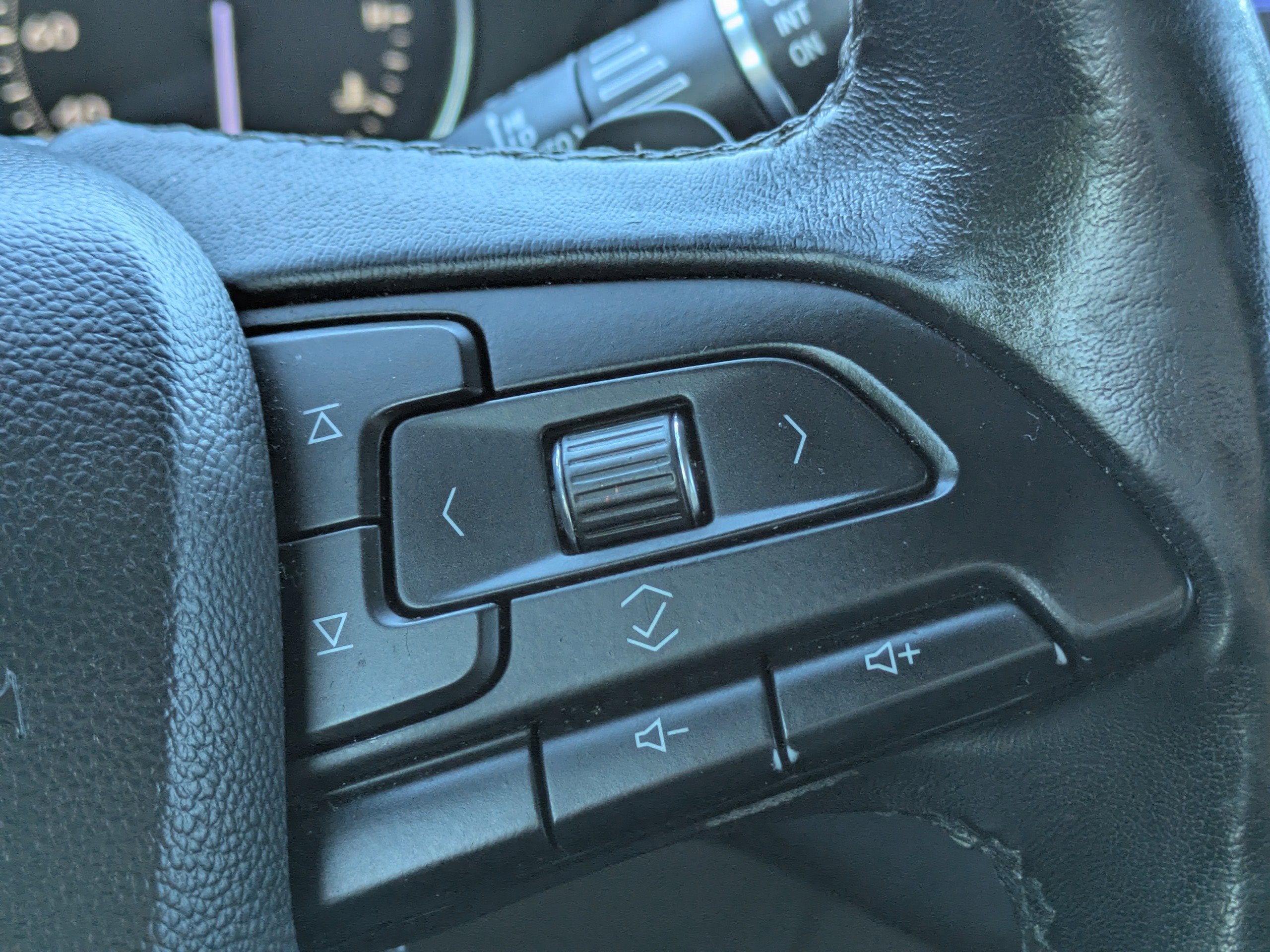 2019 Cadillac XT4 FWD Premium Luxury