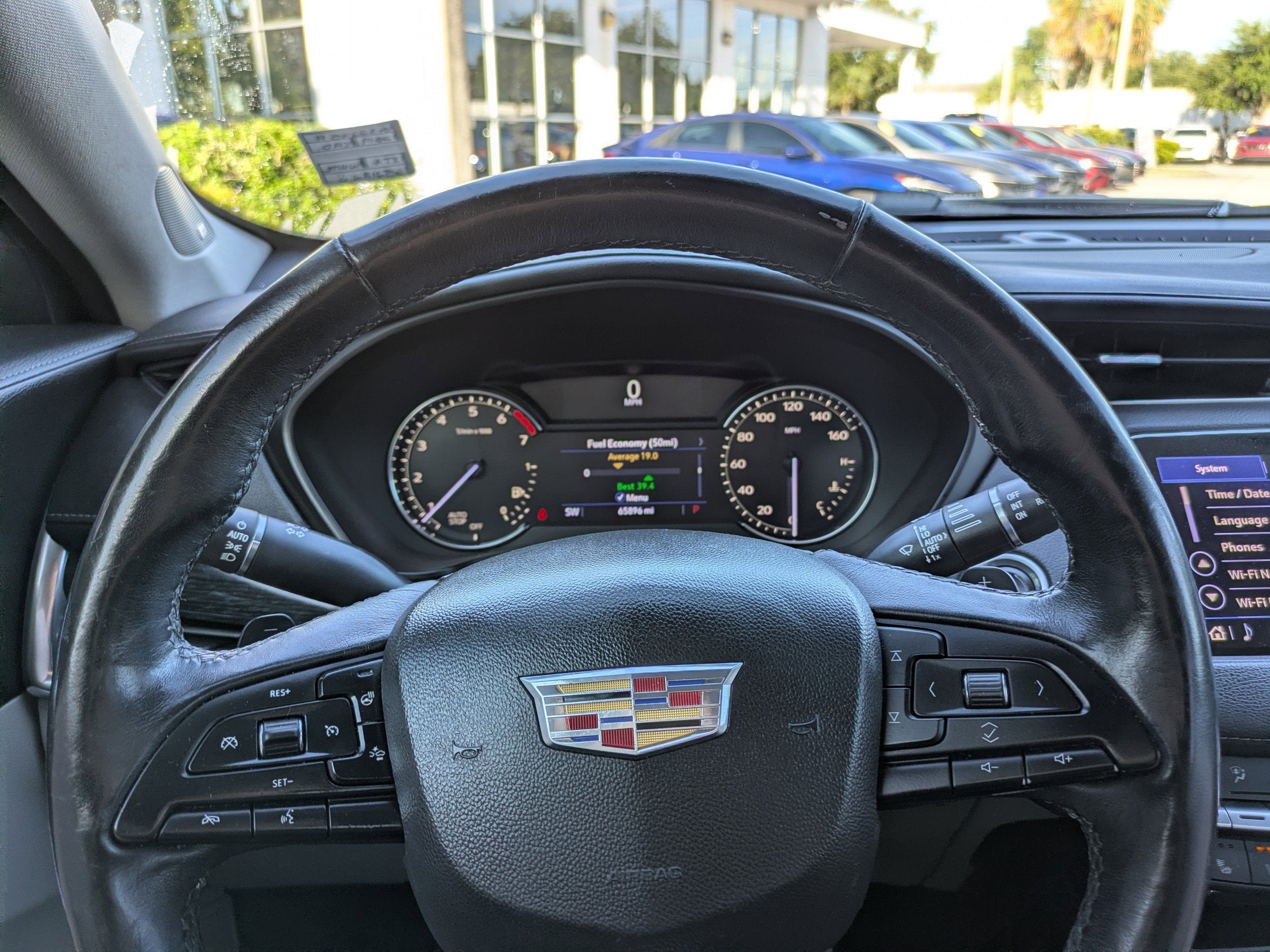 2019 Cadillac XT4 FWD Premium Luxury