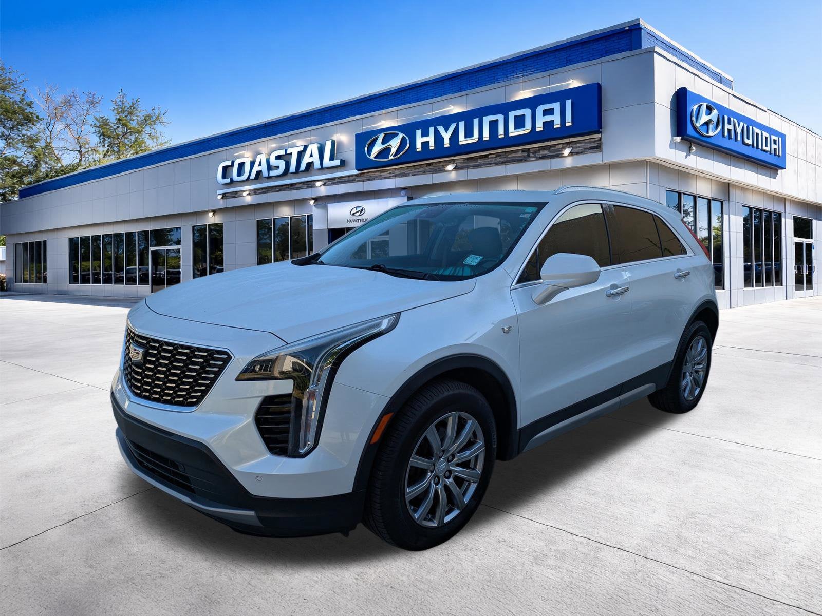 2019 Cadillac XT4 FWD Premium Luxury