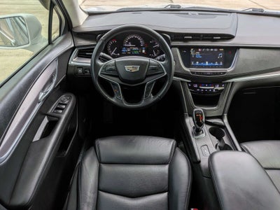 2018 Cadillac XT5 Luxury FWD