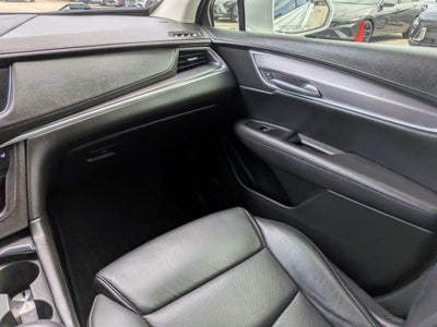 2018 Cadillac XT5 Luxury FWD