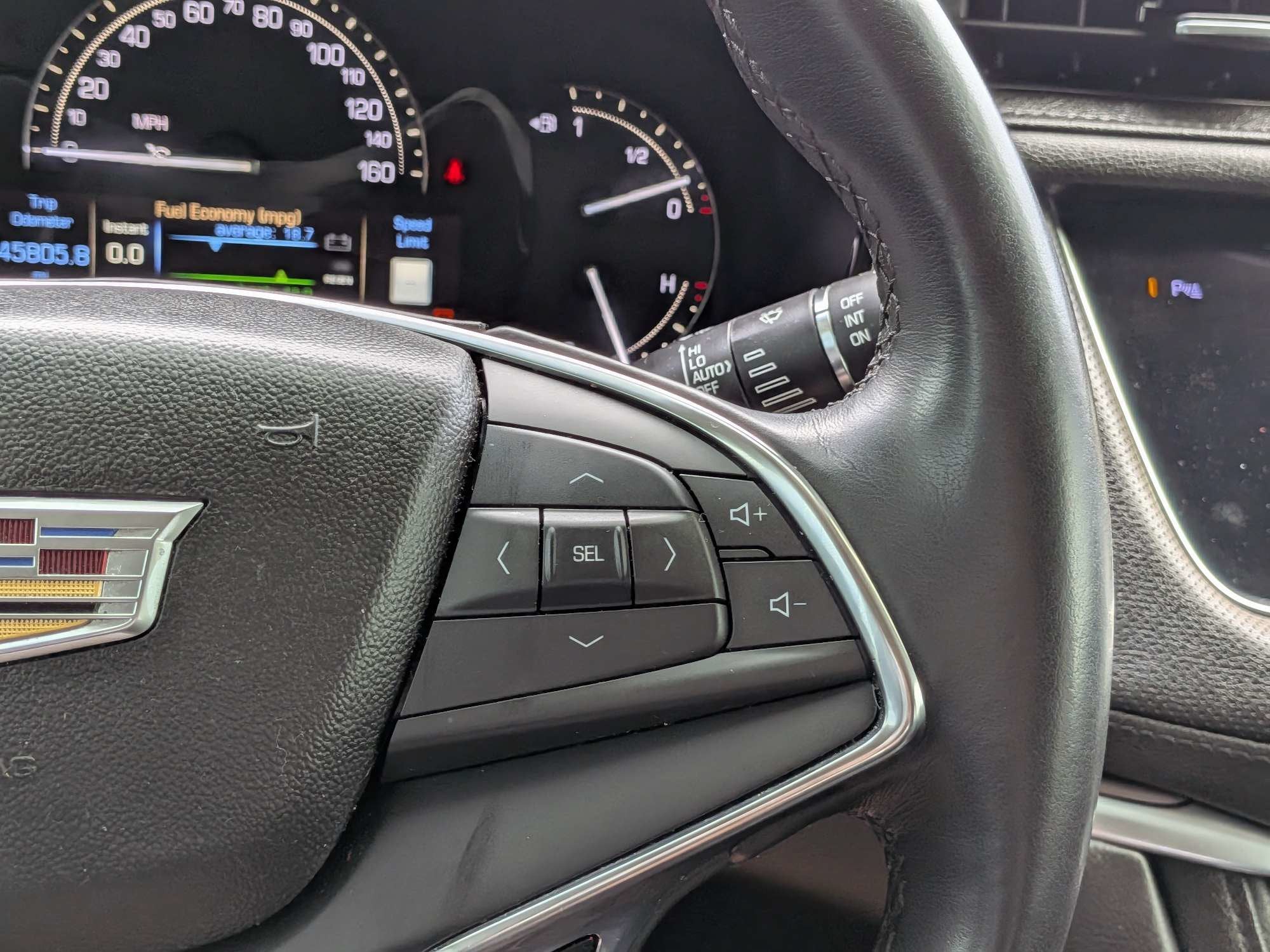 2018 Cadillac XT5 Luxury FWD