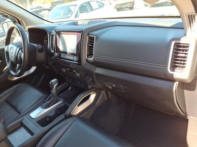 2024 Nissan Frontier SL