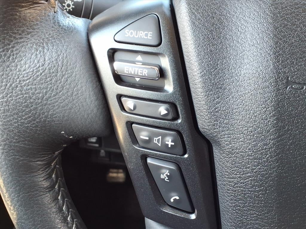 2024 Nissan Frontier SL