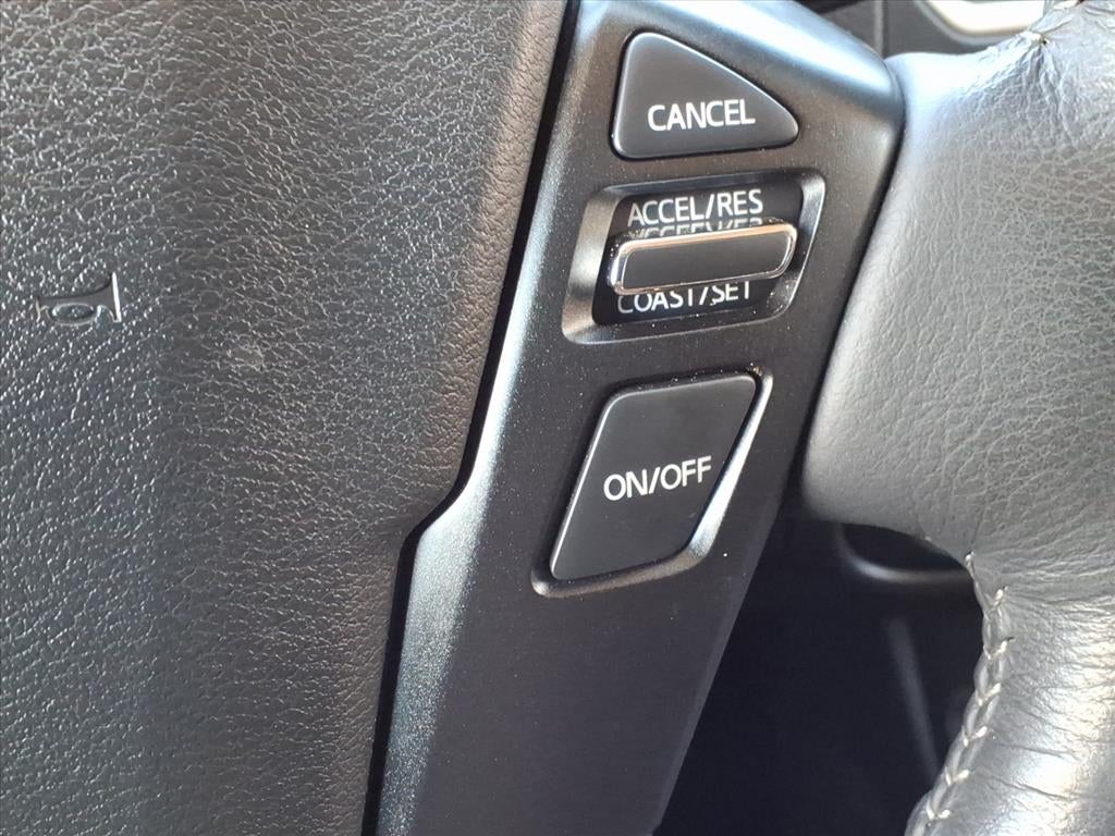 2024 Nissan Frontier SL