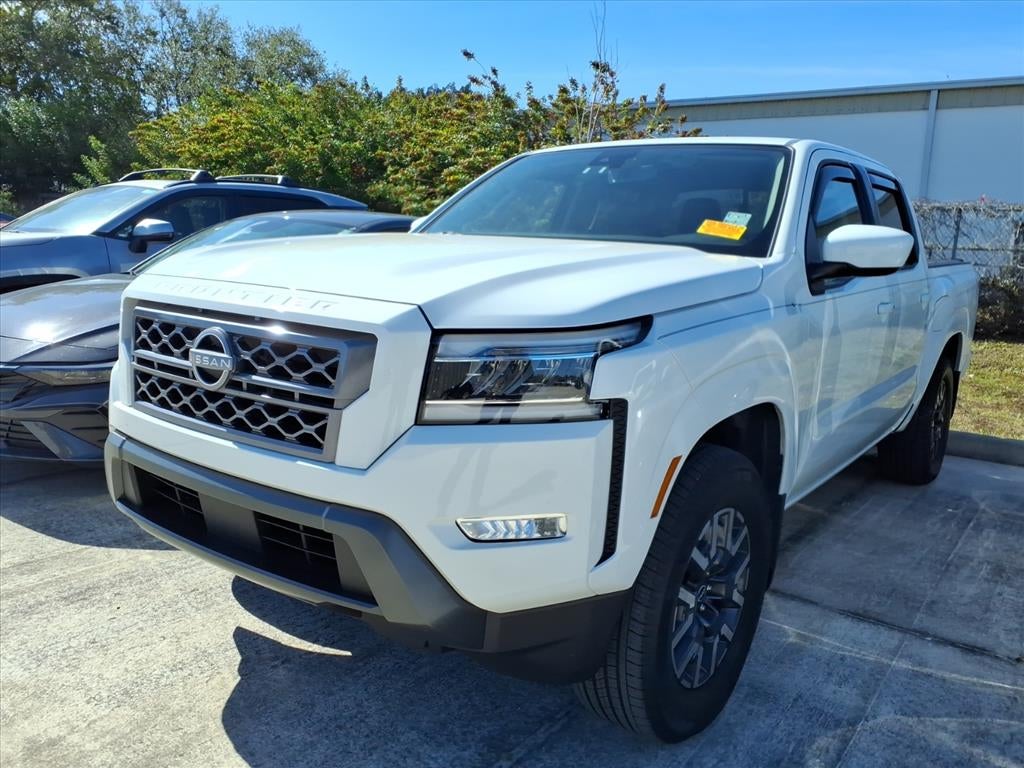 2024 Nissan Frontier SL