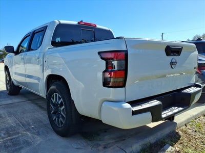 2024 Nissan Frontier SL