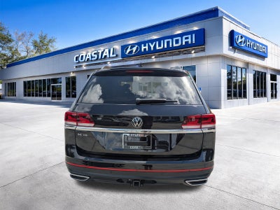 2022 Volkswagen Atlas 3.6L V6 SE w/Technology