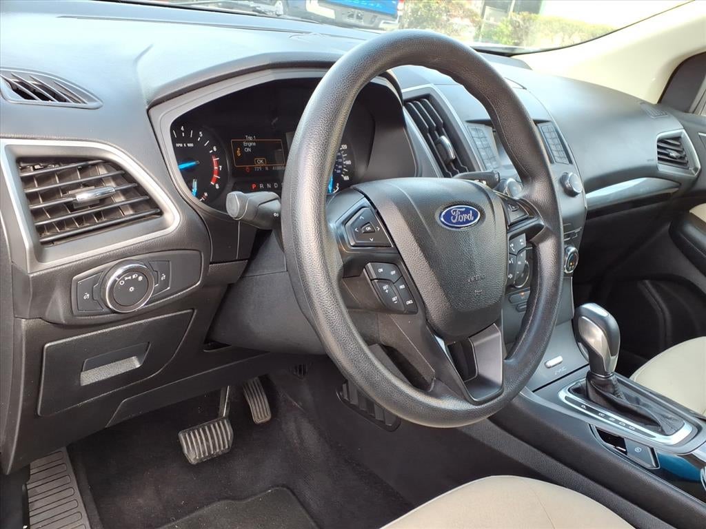 2016 Ford Edge SE
