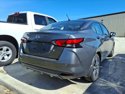 2024 Nissan Versa 1.6 S