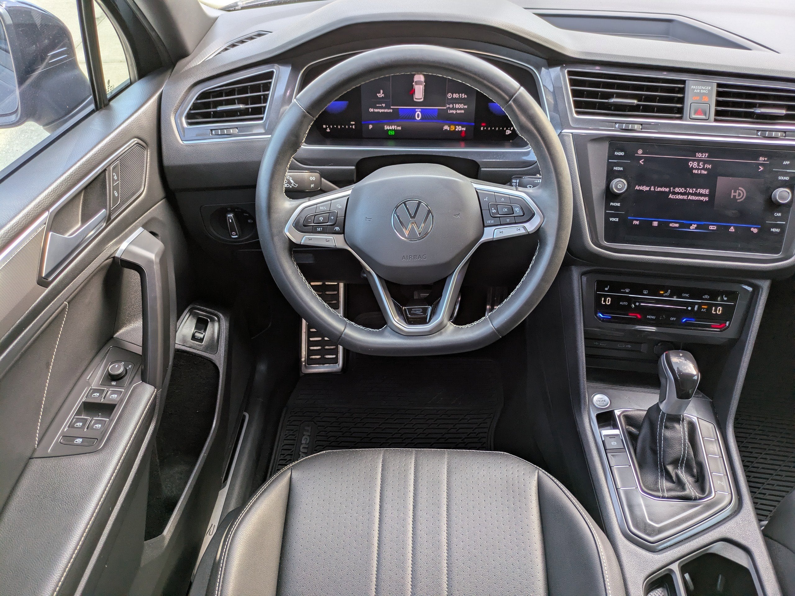 2023 Volkswagen Tiguan SE R-Line Black
