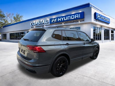 2023 Volkswagen Tiguan SE R-Line Black