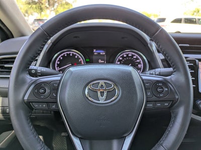 2020 Toyota Camry SE