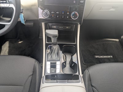 2024 Hyundai TUCSON SE