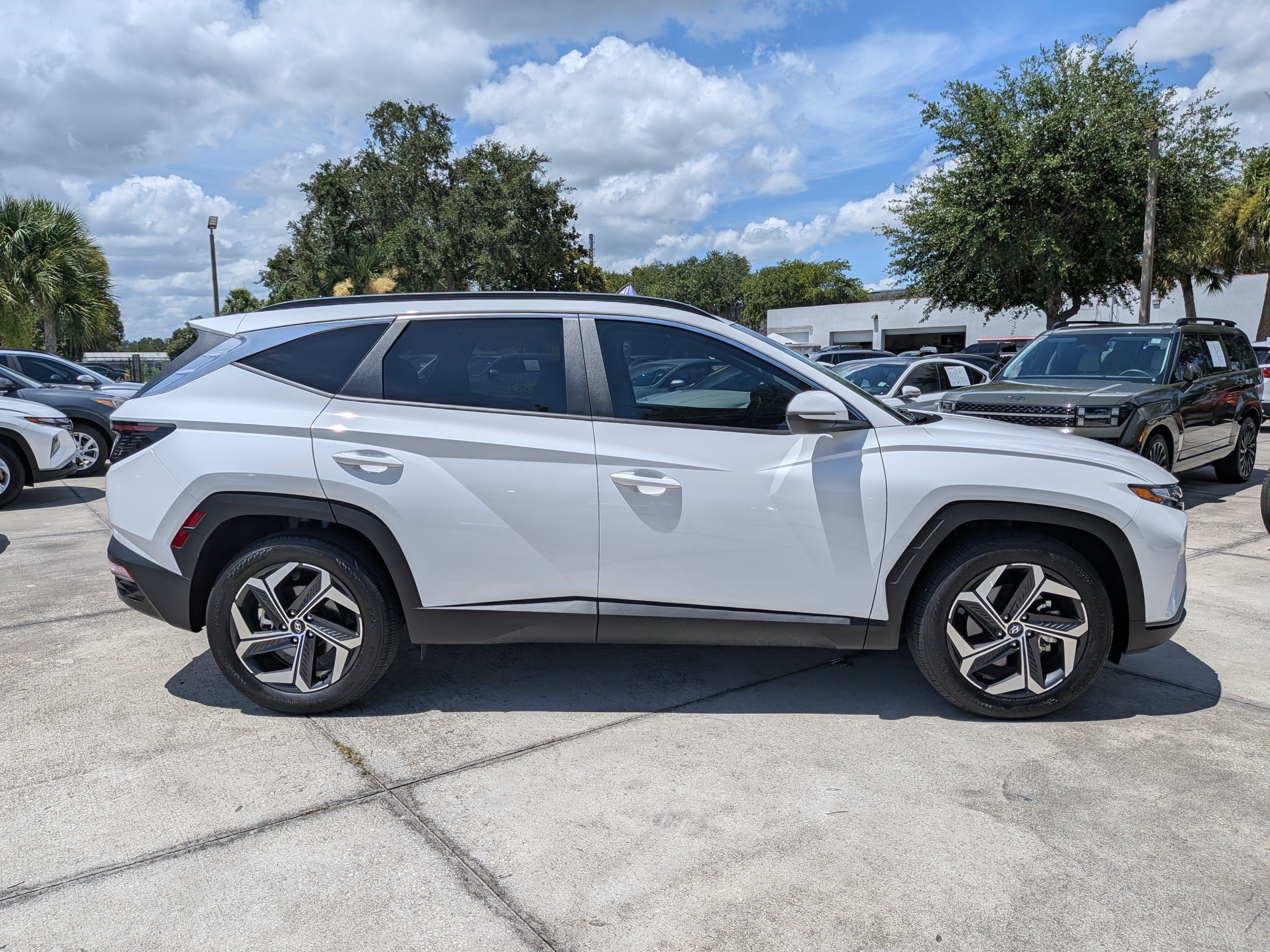2024 Hyundai TUCSON SEL