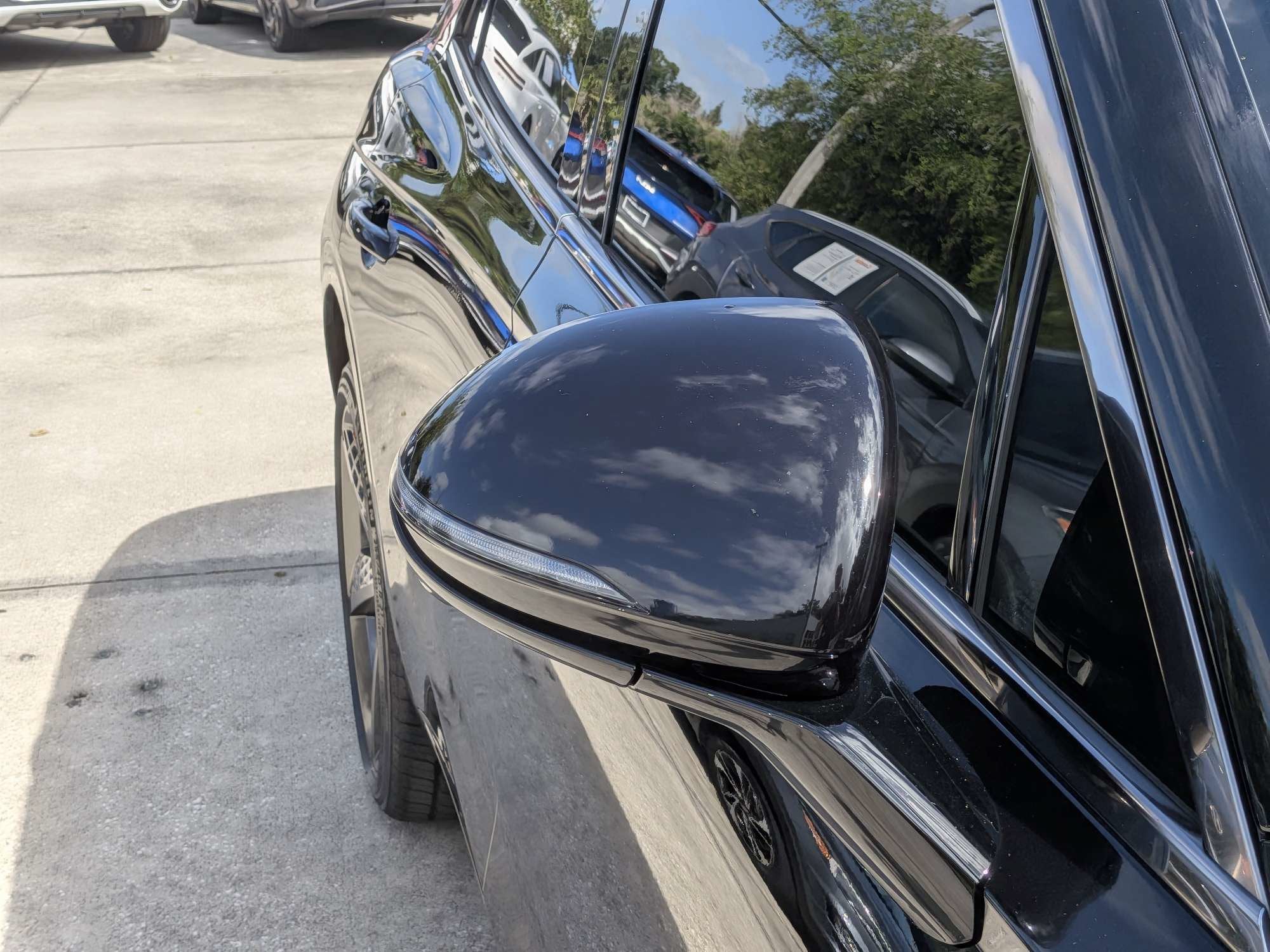 2024 Genesis GV70 2.5T