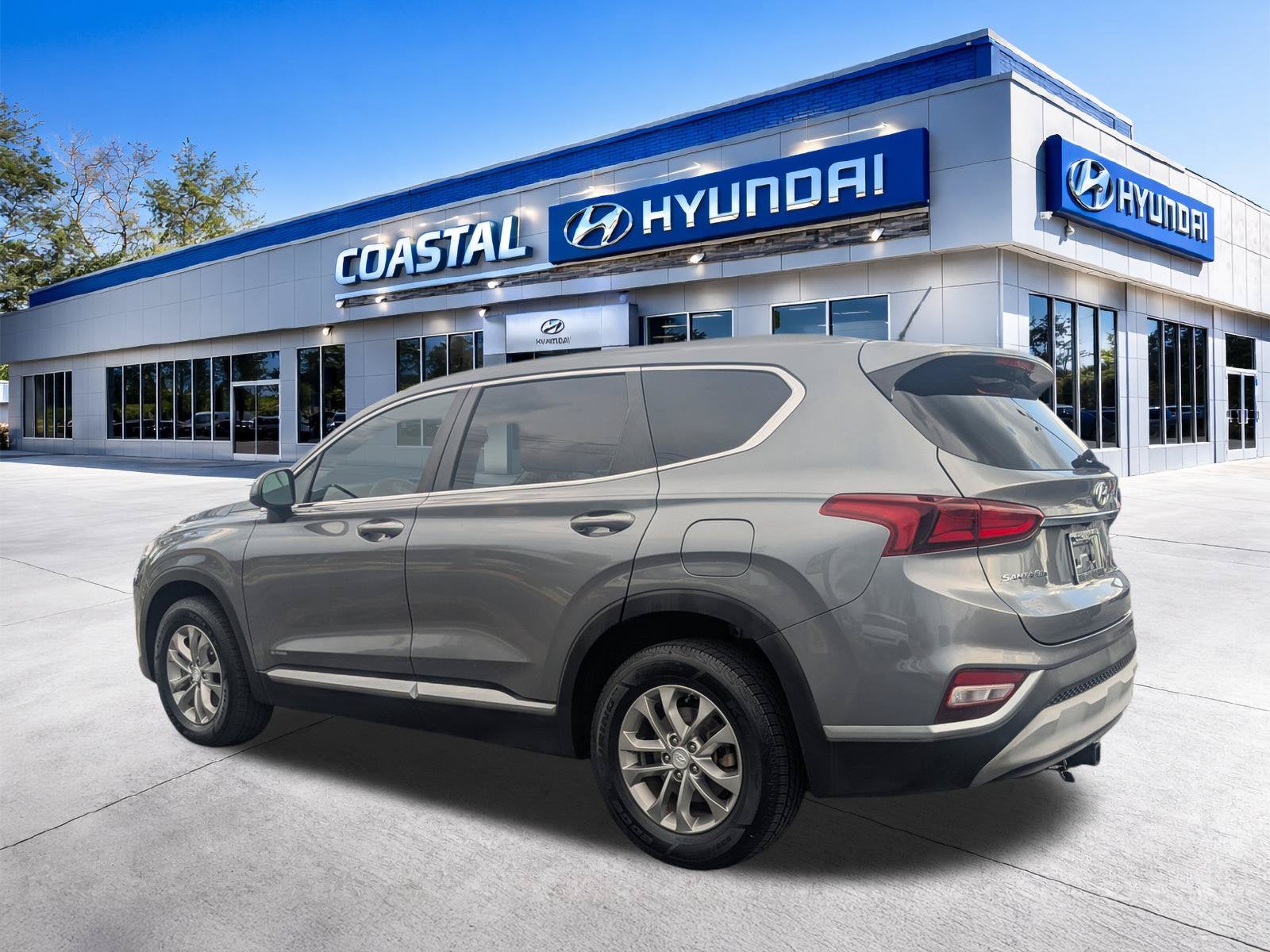 2019 Hyundai SANTA FE SE