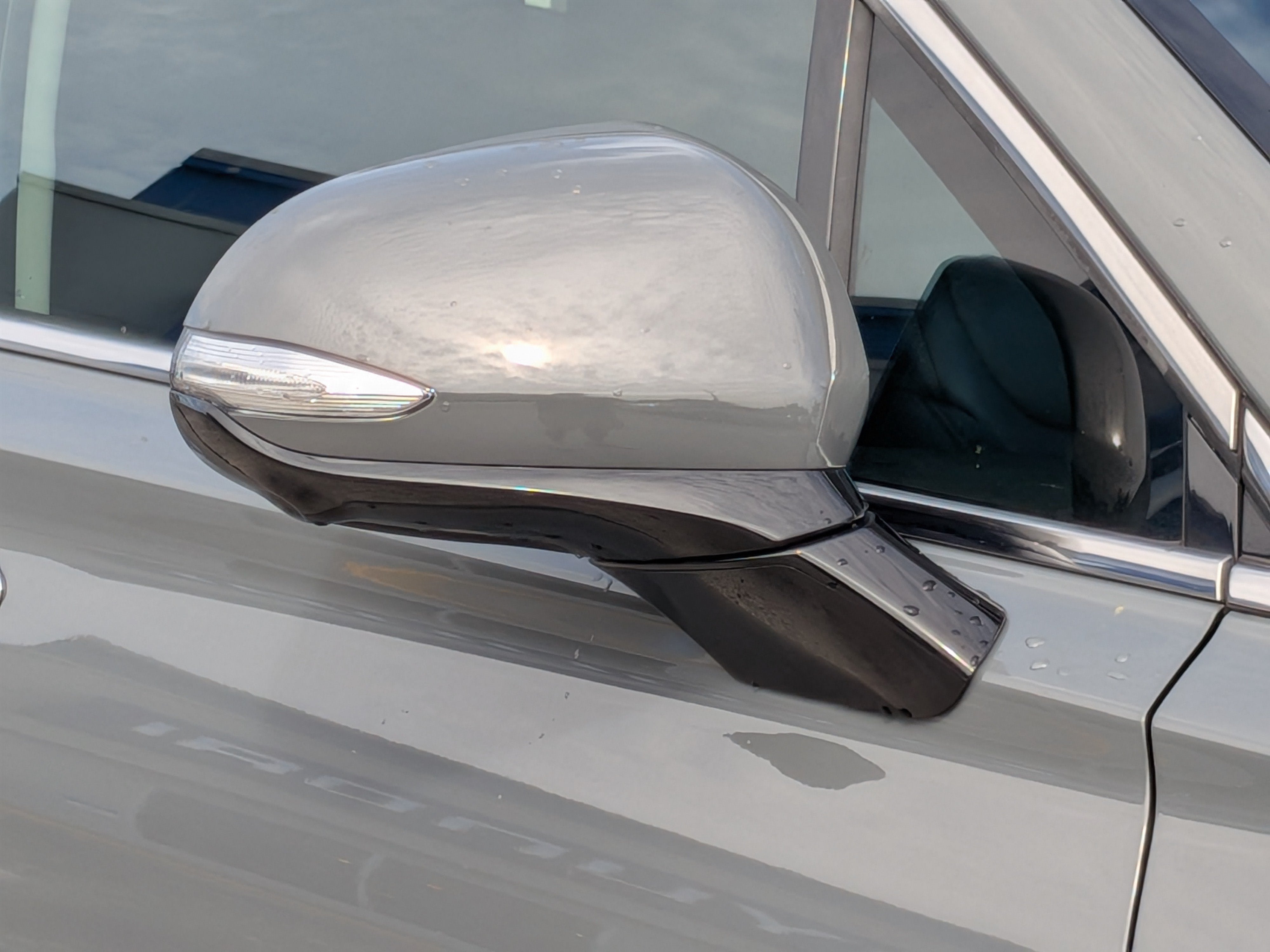 2023 Hyundai SANTA FE HYBRID SEL Premium
