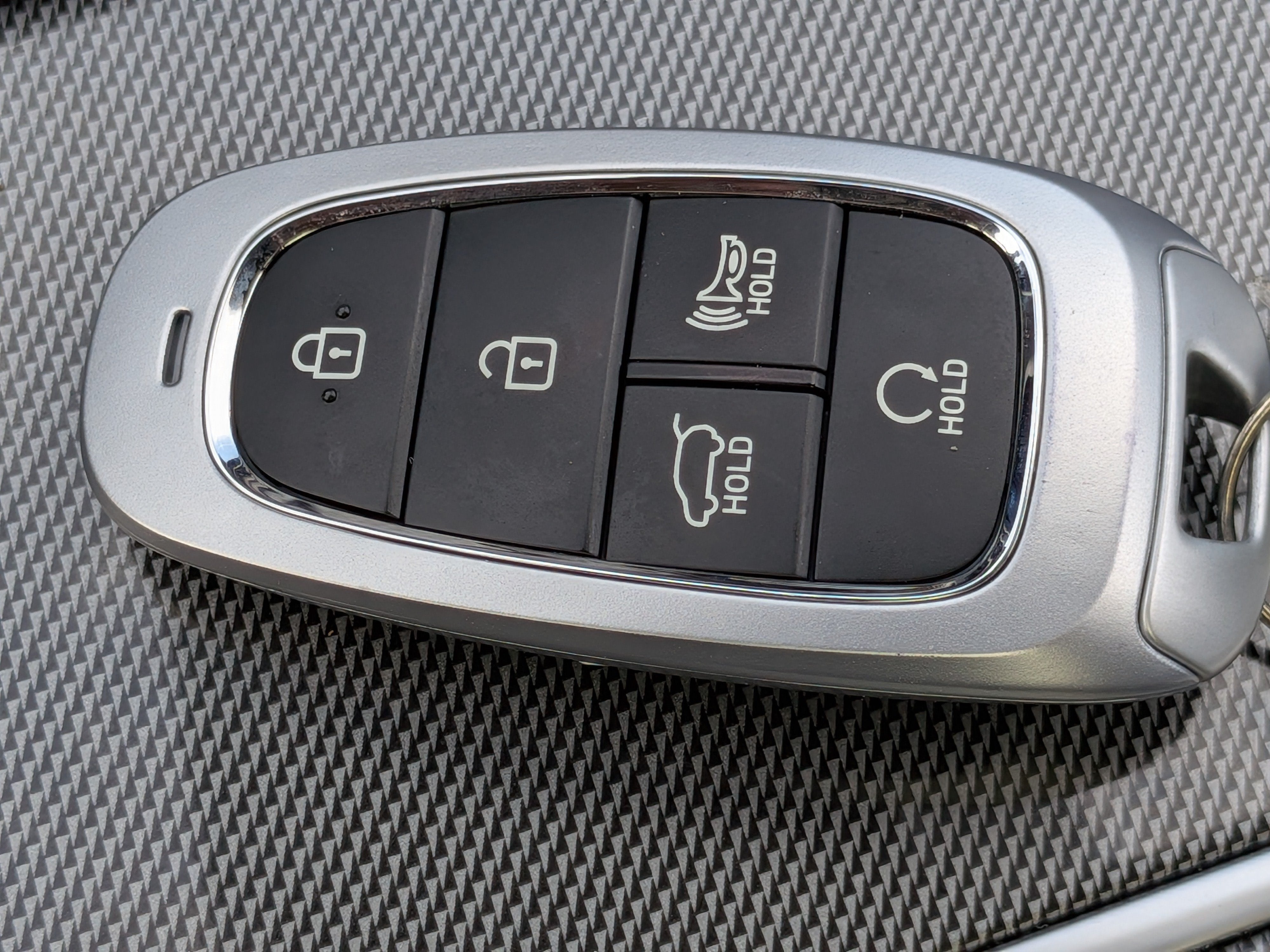 2023 Hyundai SANTA FE HYBRID SEL Premium