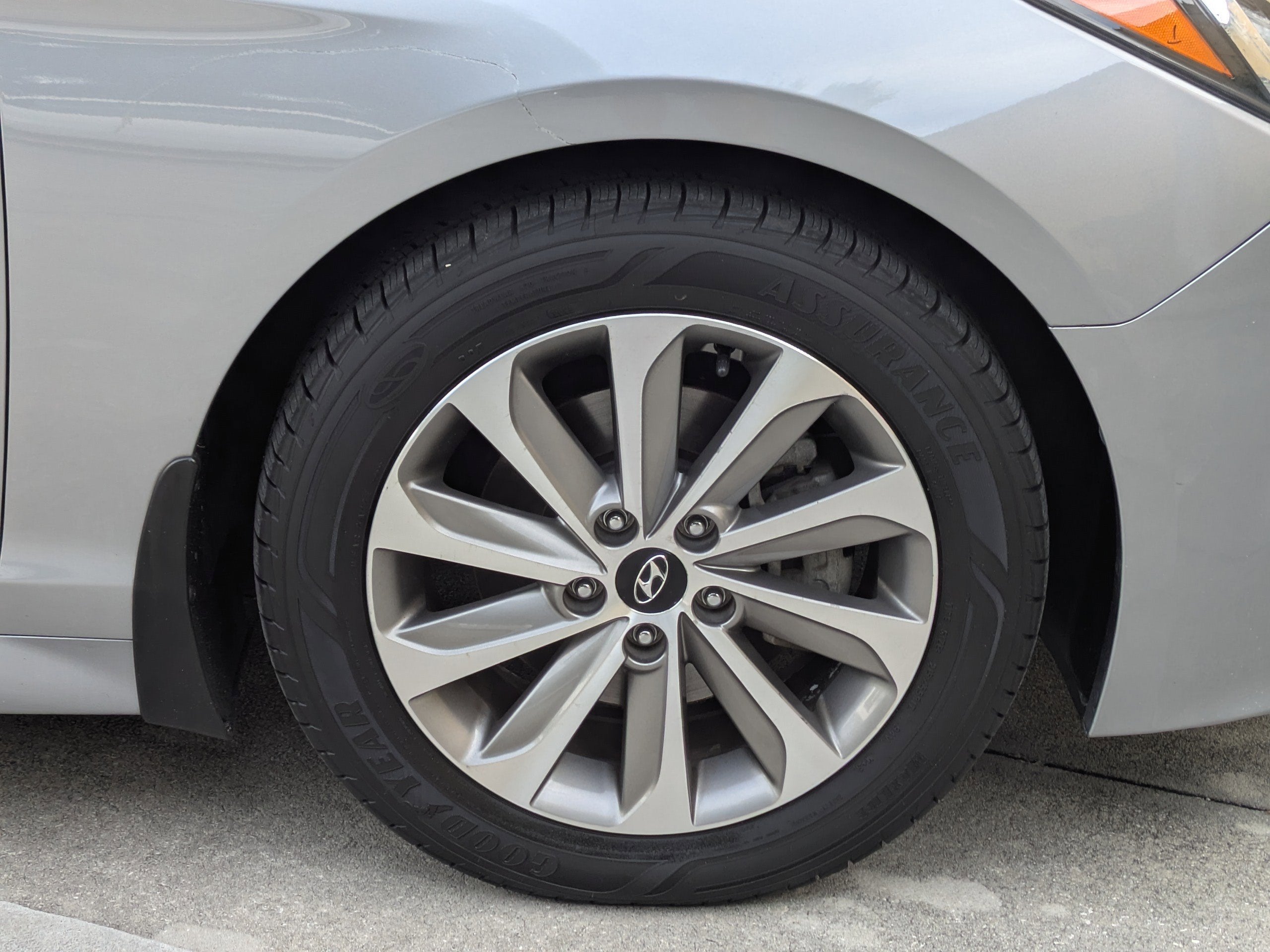 2015 Hyundai SONATA 2.4L Sport