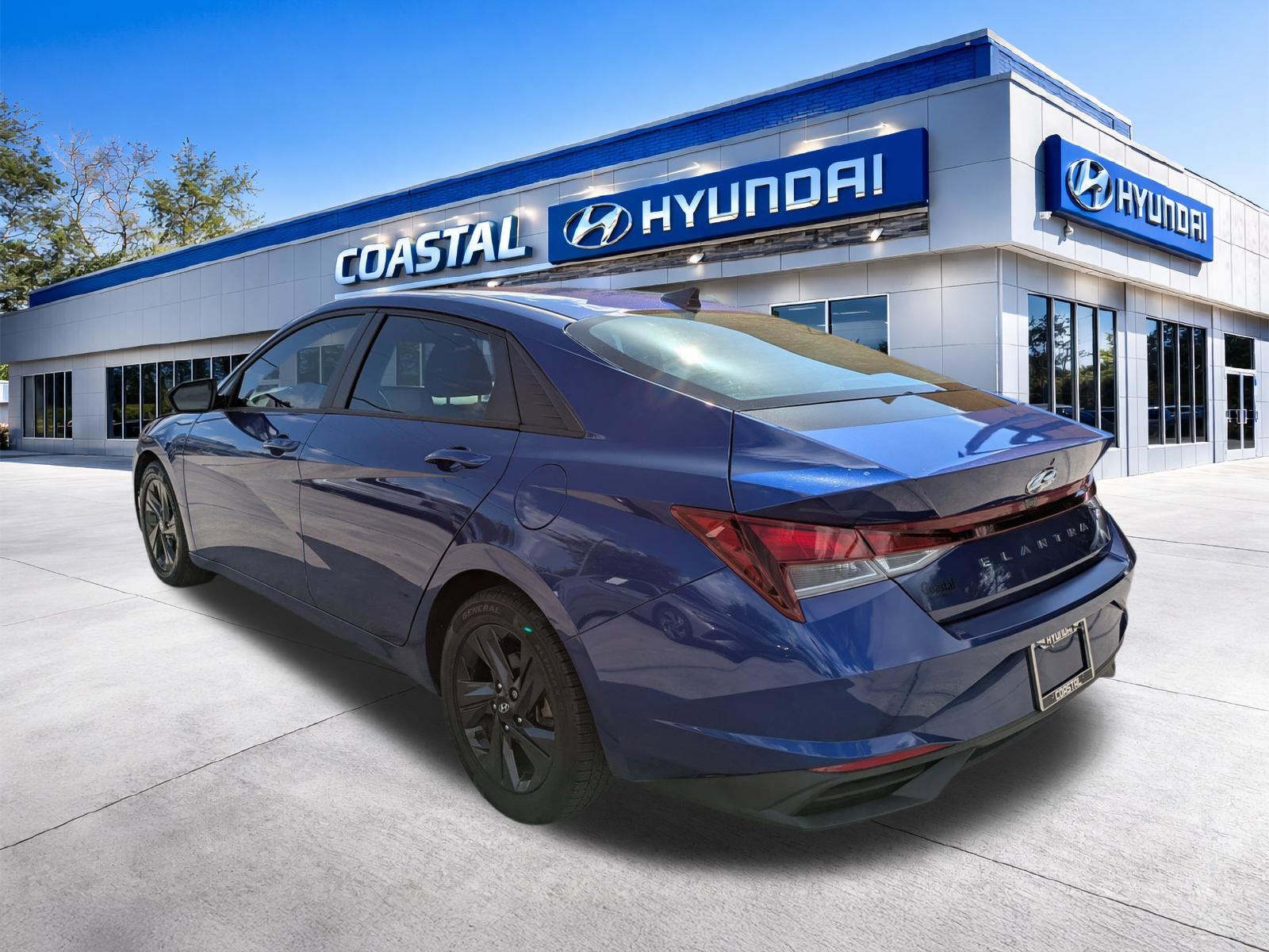 2021 Hyundai ELANTRA SEL