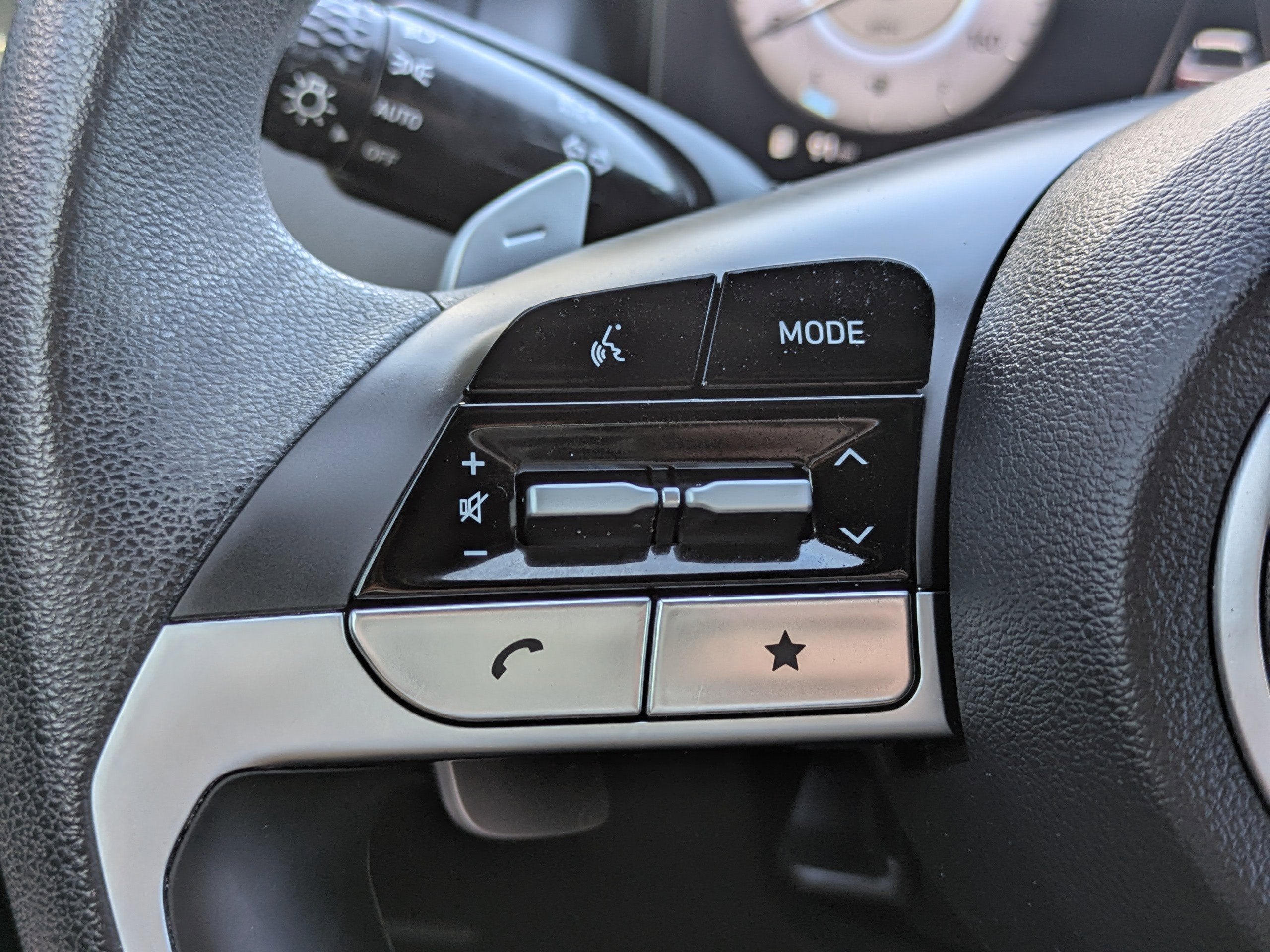 2023 Hyundai SANTA CRUZ NIGHT