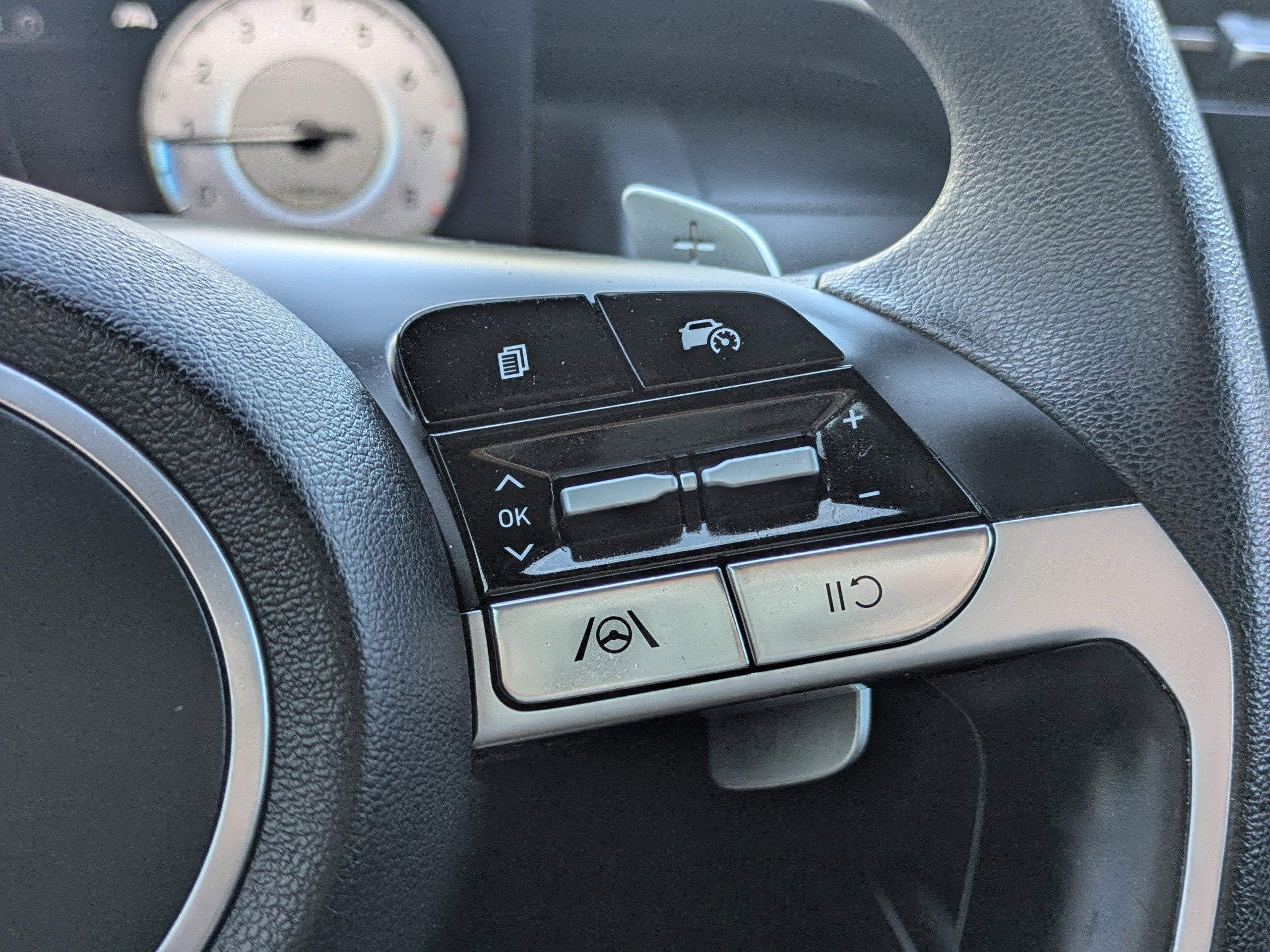 2023 Hyundai SANTA CRUZ NIGHT