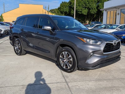 2020 Toyota Highlander XLE