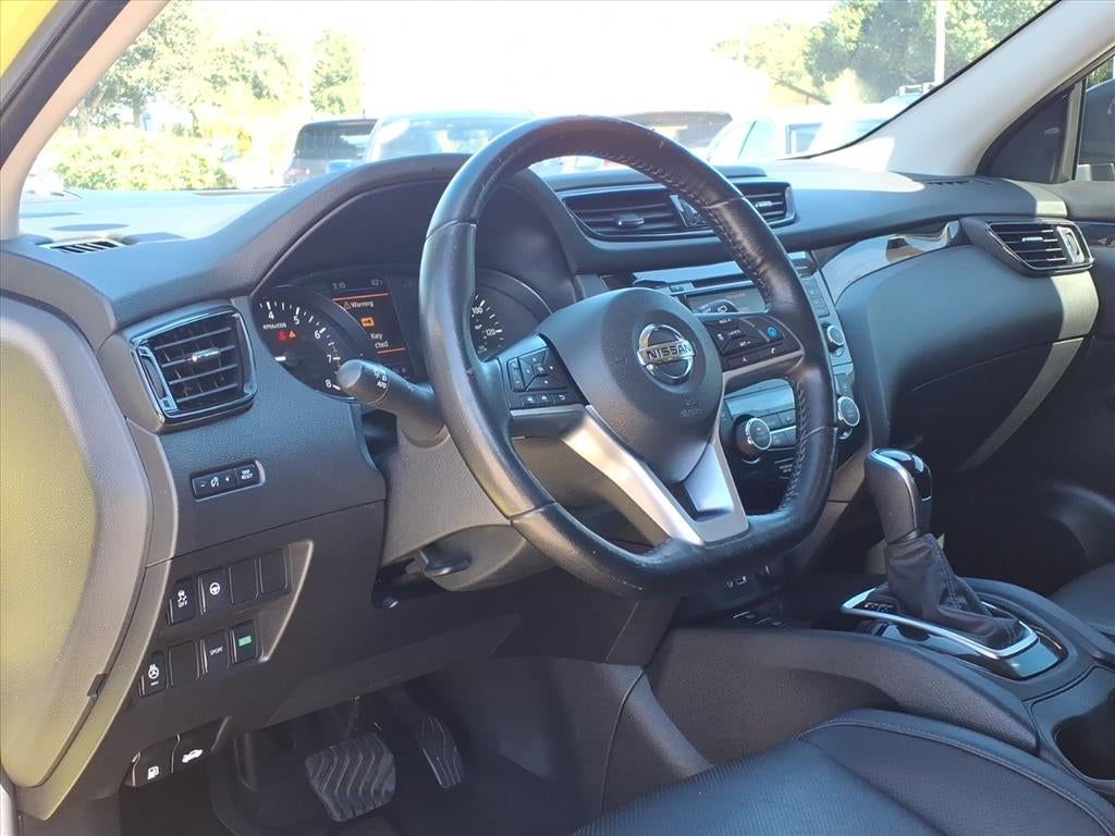 2021 Nissan Rogue Sport SL