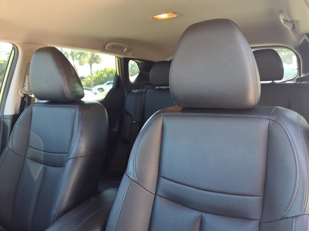 2021 Nissan Rogue Sport SL