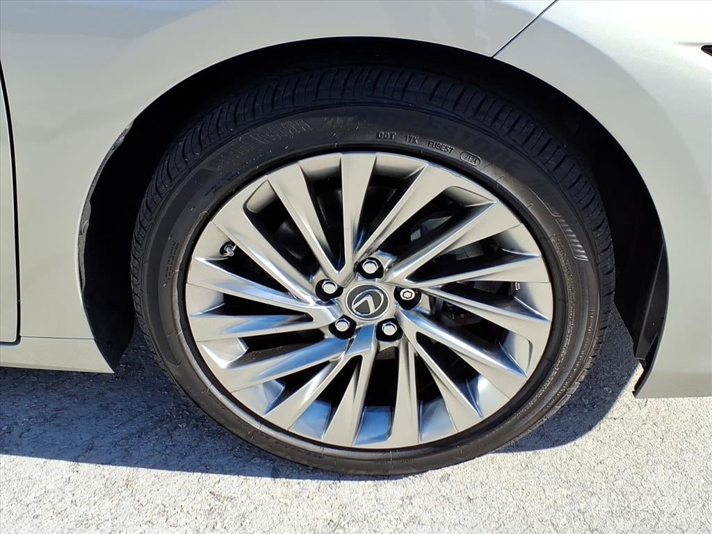 2019 Lexus ES 300h 300h Luxury