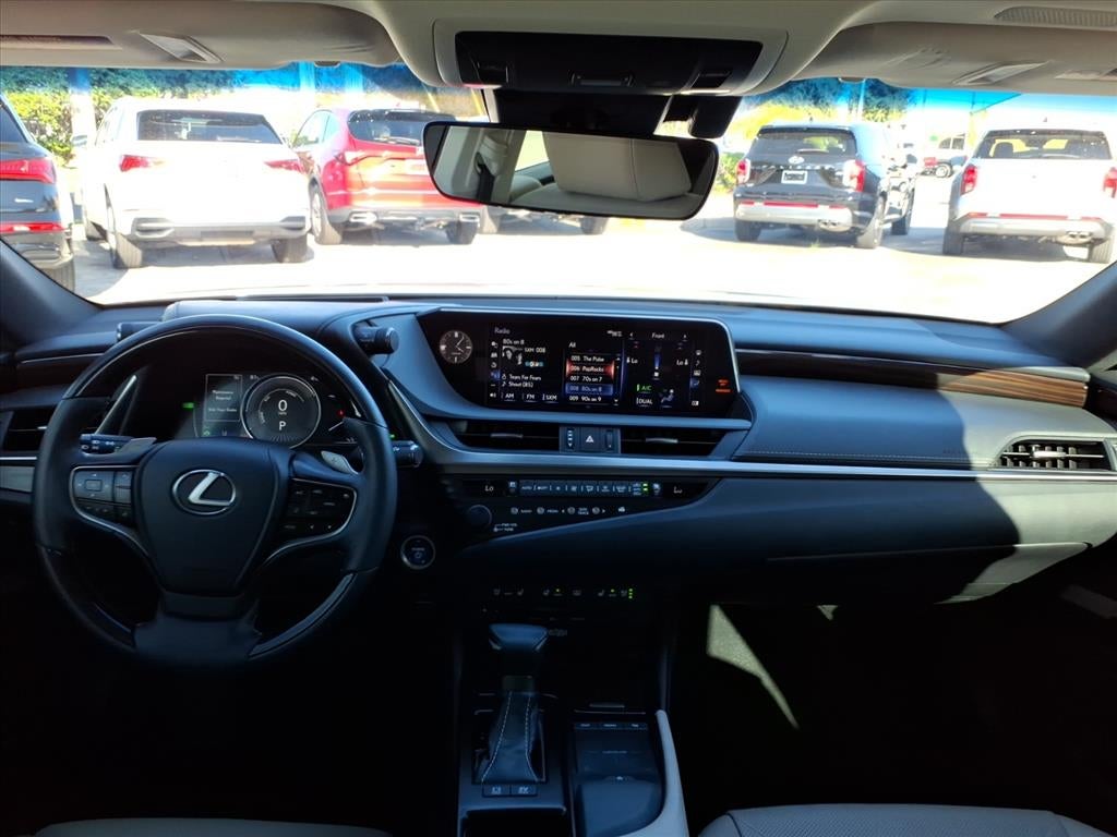 2019 Lexus ES 300h 300h Luxury