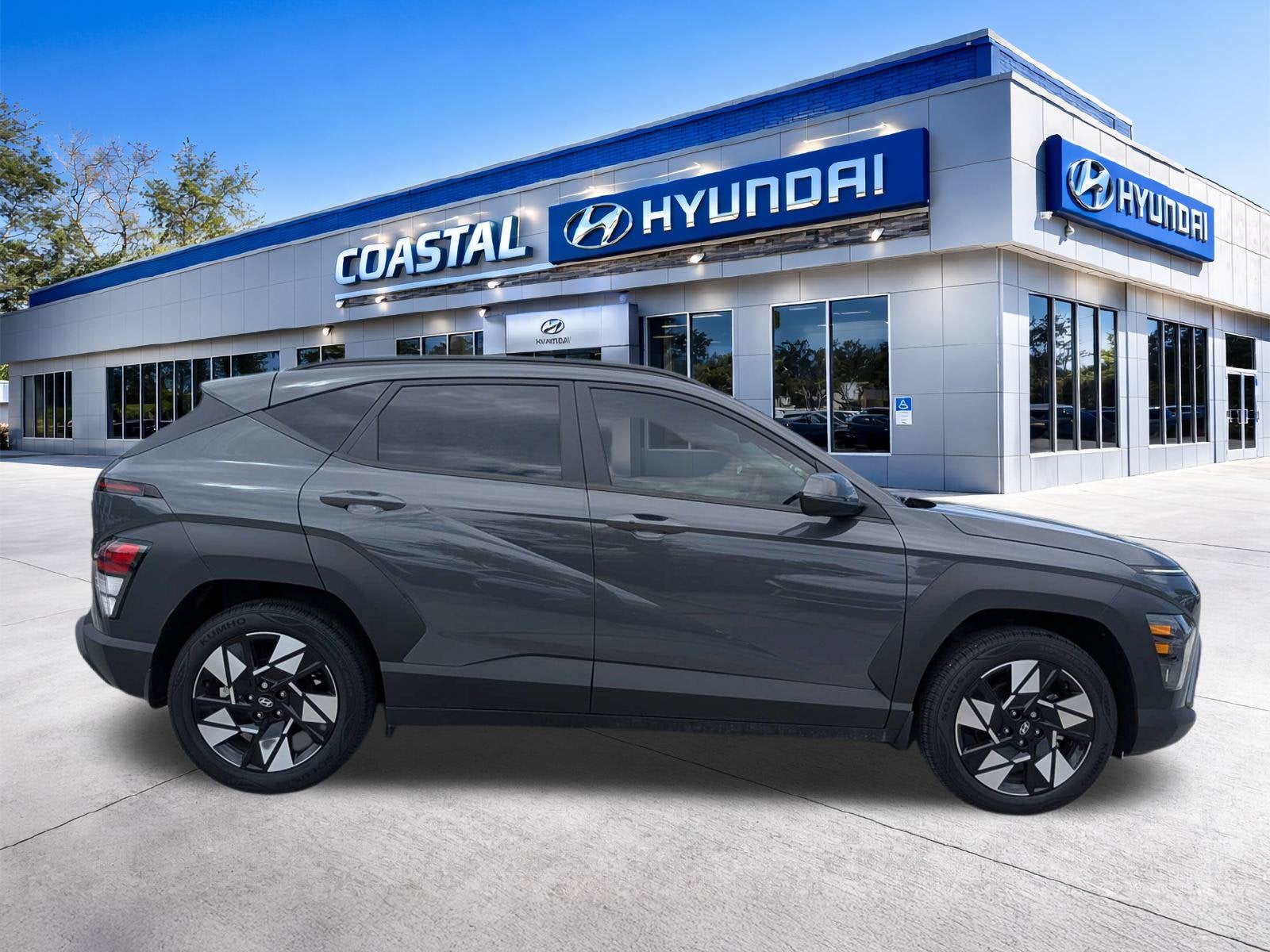 2025 Hyundai KONA SEL