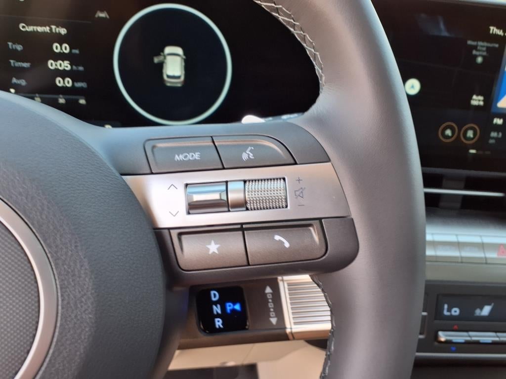 2025 Hyundai KONA SEL Convenience