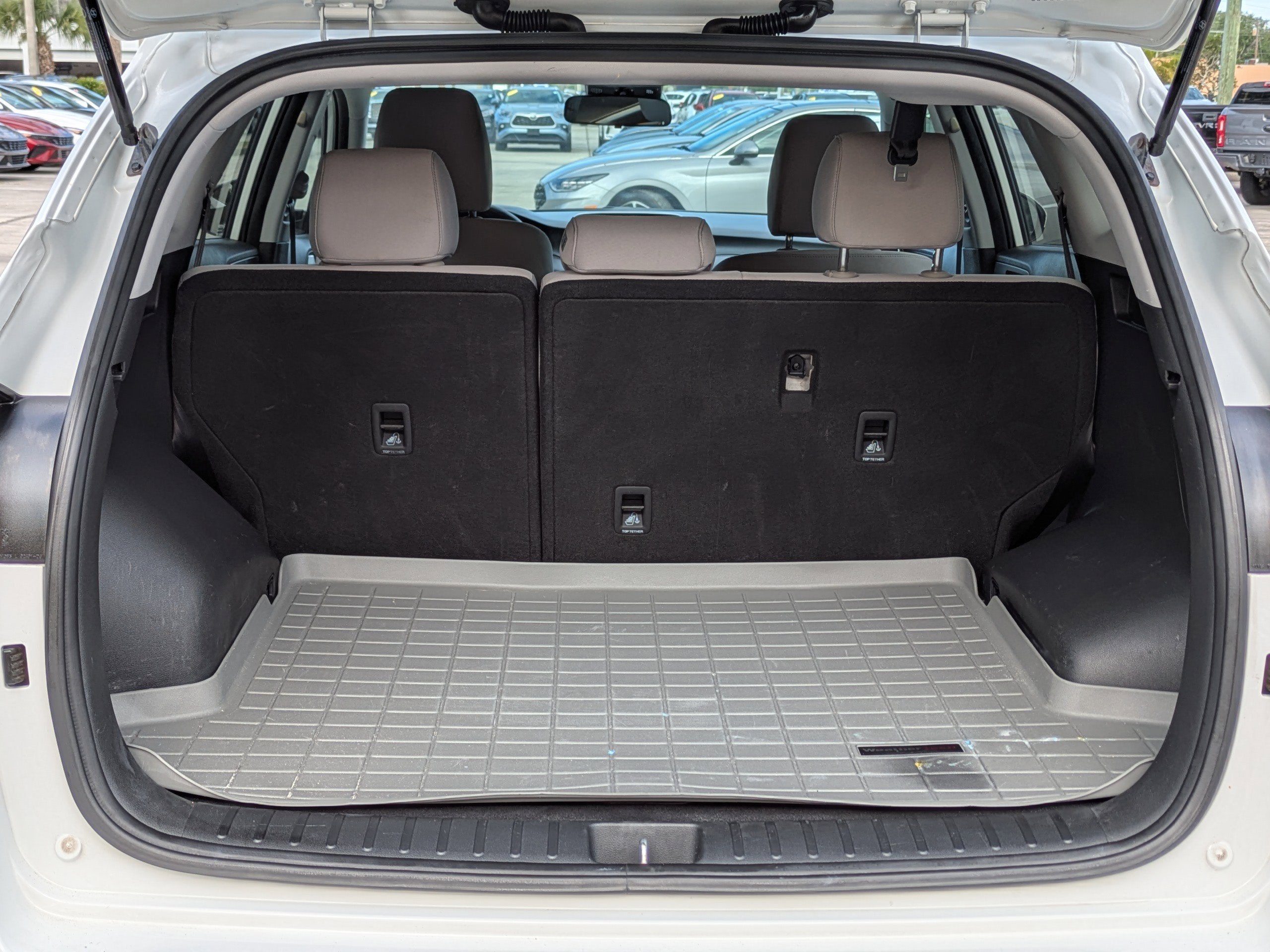 2020 Hyundai TUCSON SE