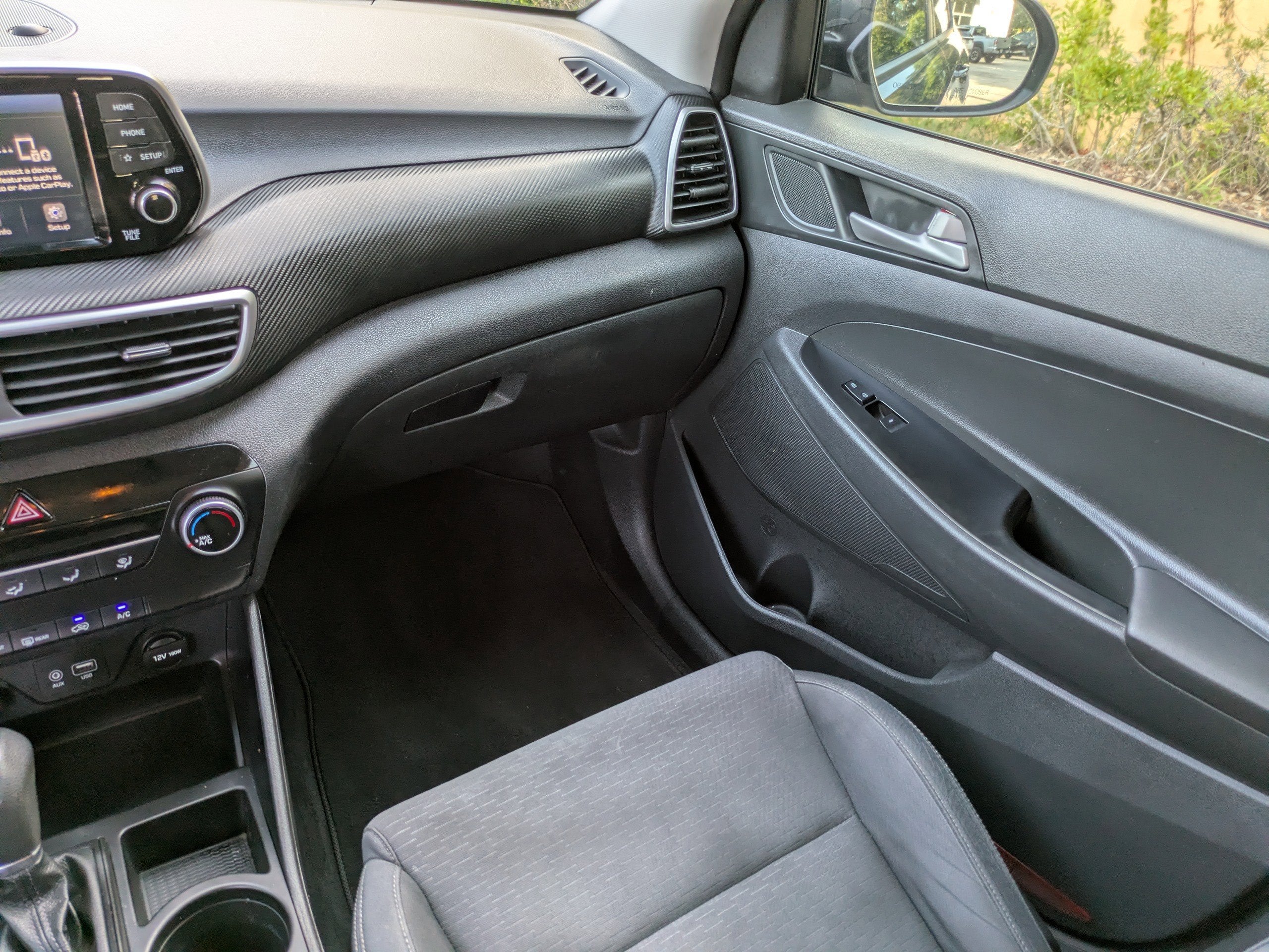 2021 Hyundai TUCSON SE