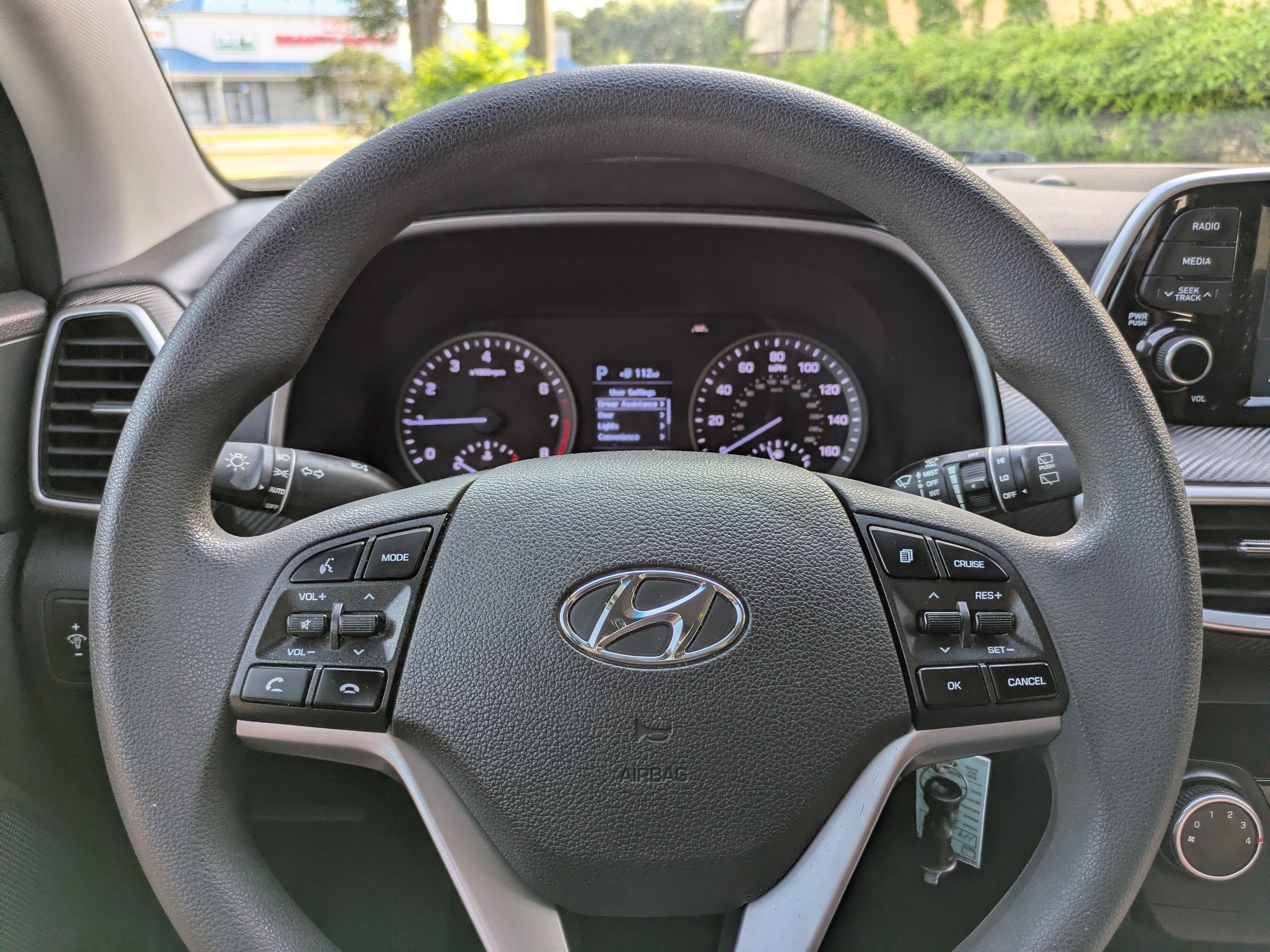 2021 Hyundai TUCSON SE