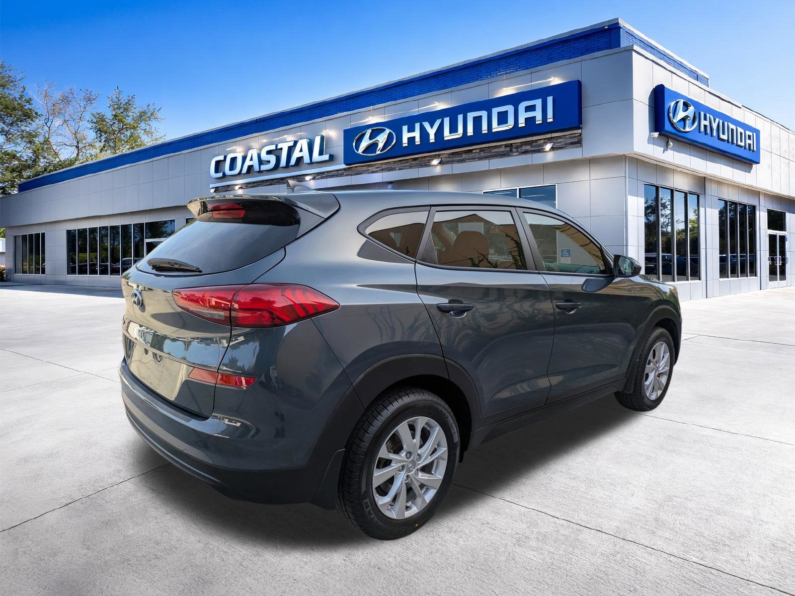 2021 Hyundai TUCSON SE