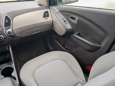 2011 Hyundai TUCSON GL