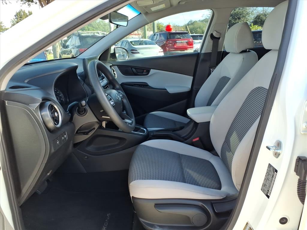 2022 Hyundai KONA SE