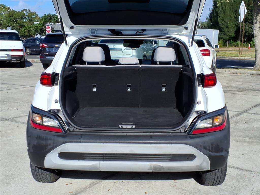 2022 Hyundai KONA SE