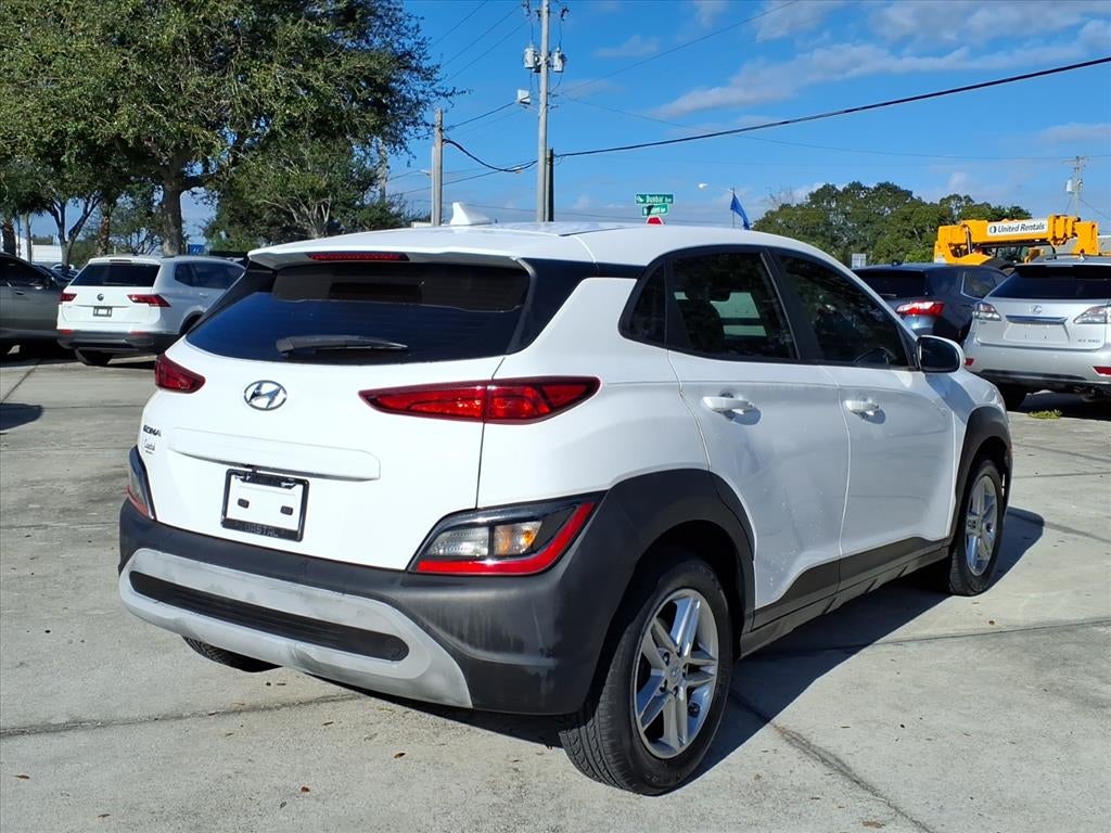 2022 Hyundai KONA SE