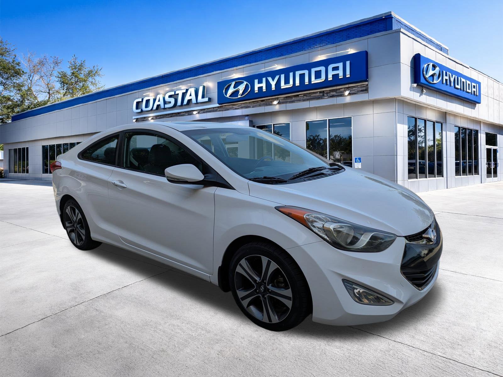 2013 Hyundai ELANTRA COUPE SE