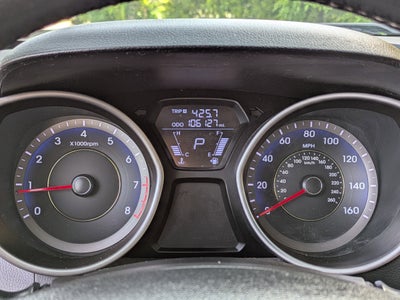 2013 Hyundai ELANTRA COUPE SE
