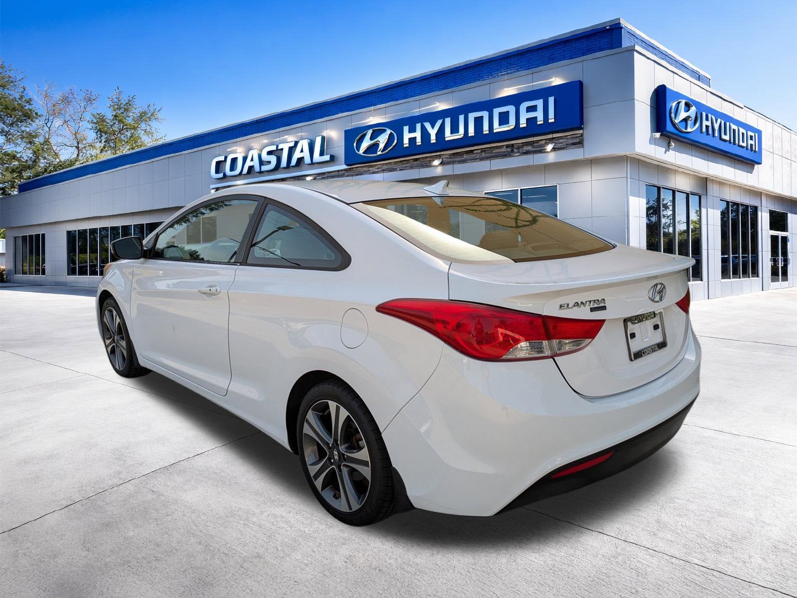 2013 Hyundai ELANTRA COUPE SE