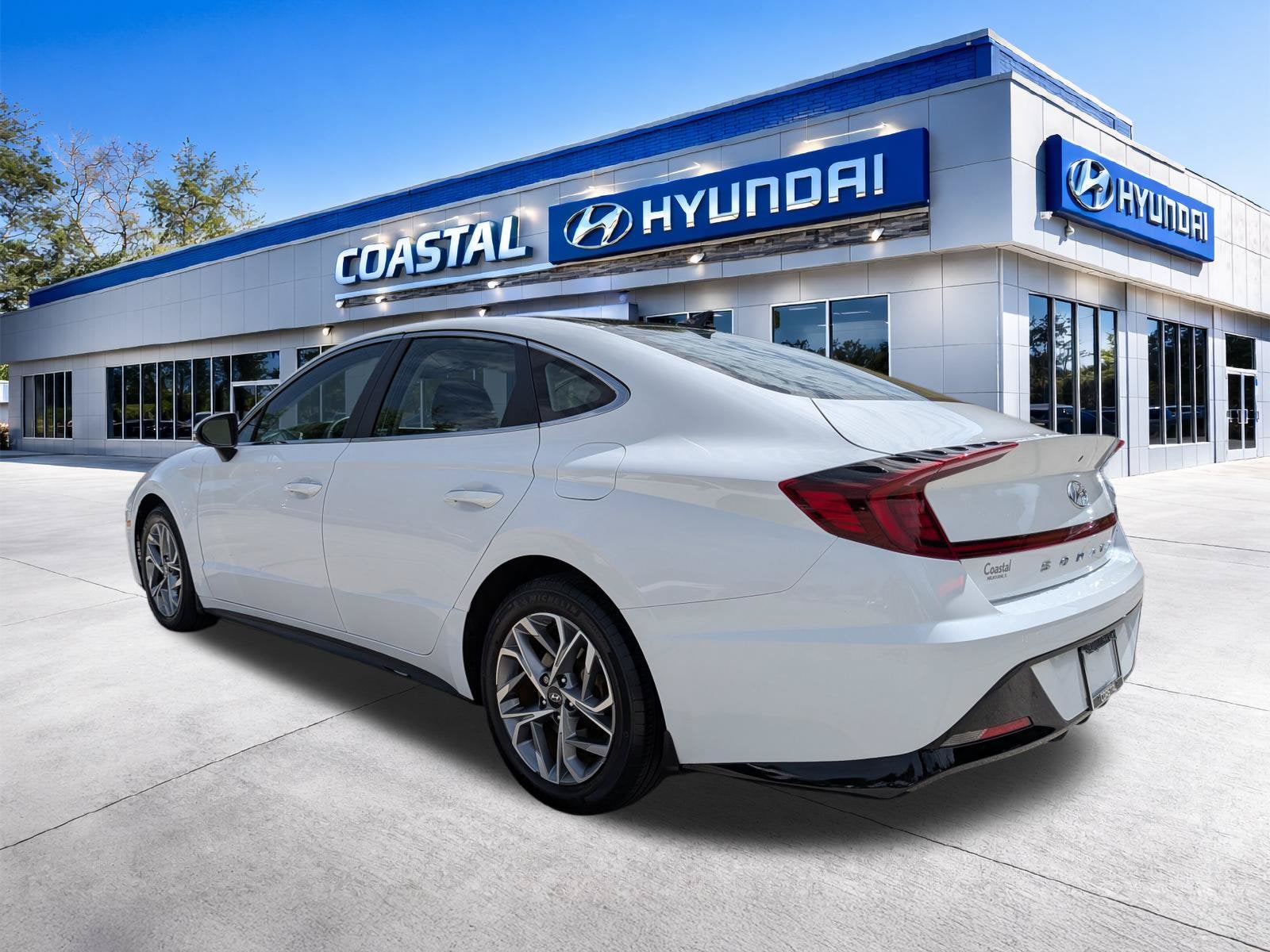 2023 Hyundai SONATA SEL