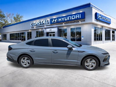 2025 Hyundai SONATA SE