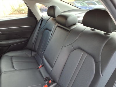 2022 Hyundai SONATA Limited