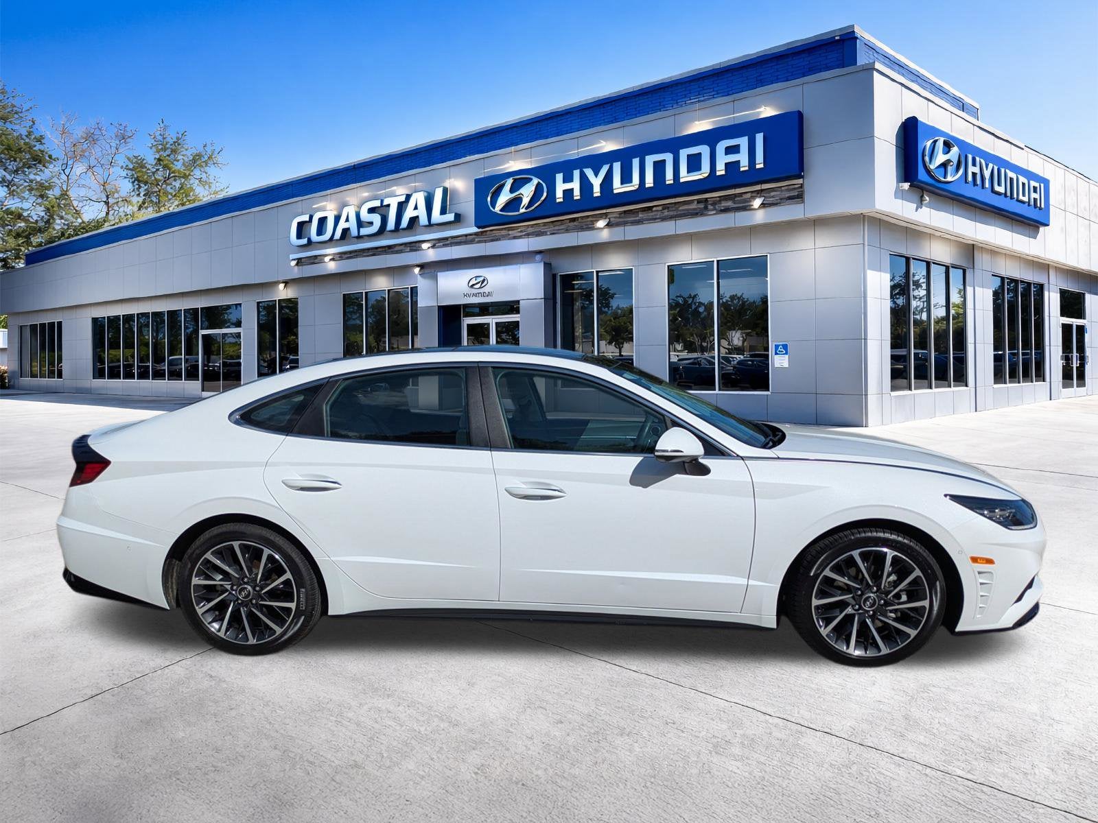 2023 Hyundai SONATA Limited